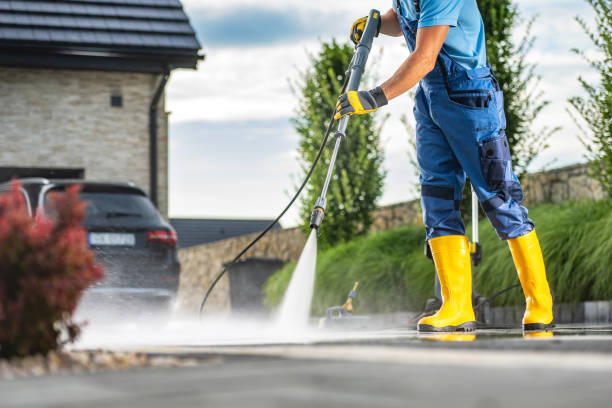 Best Exterior Home Cleaning  in Cedarburg, WI